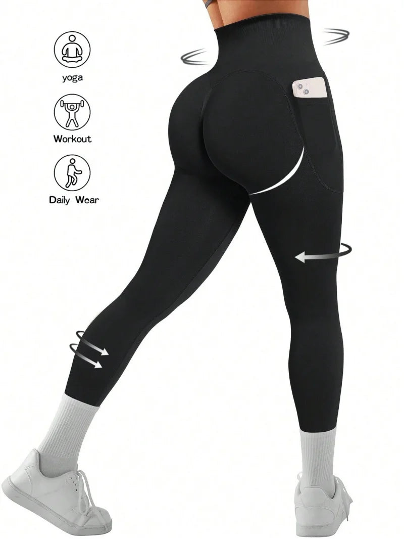 🔥 A LEGGING QUE VOCÊ SEMPRE SONHOU! 🔥Conforto, estilo e performance em um só produto!Apresentamos a Legging Fitness Cintura Alta Sem Costura – feita para acompanhar cada movimento seu com liberdade total.